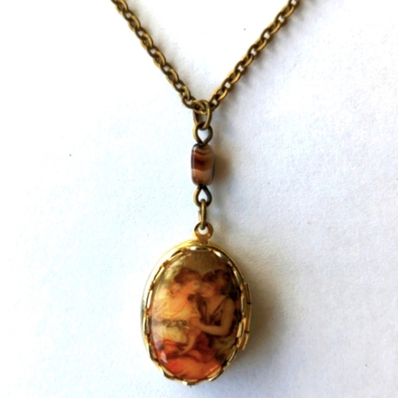 Jewelry - Vintage locket necklace from Italy